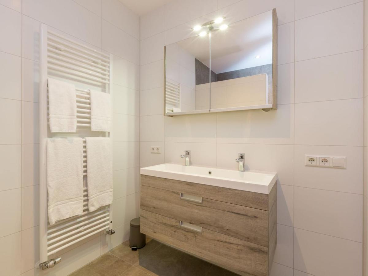 Luxurious Apartment In Zoutelande Near Beach Esterno foto